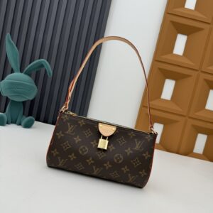 Louis Vuitton Pochette Tirette M47123 Monogram Canvas Shoulder Bag