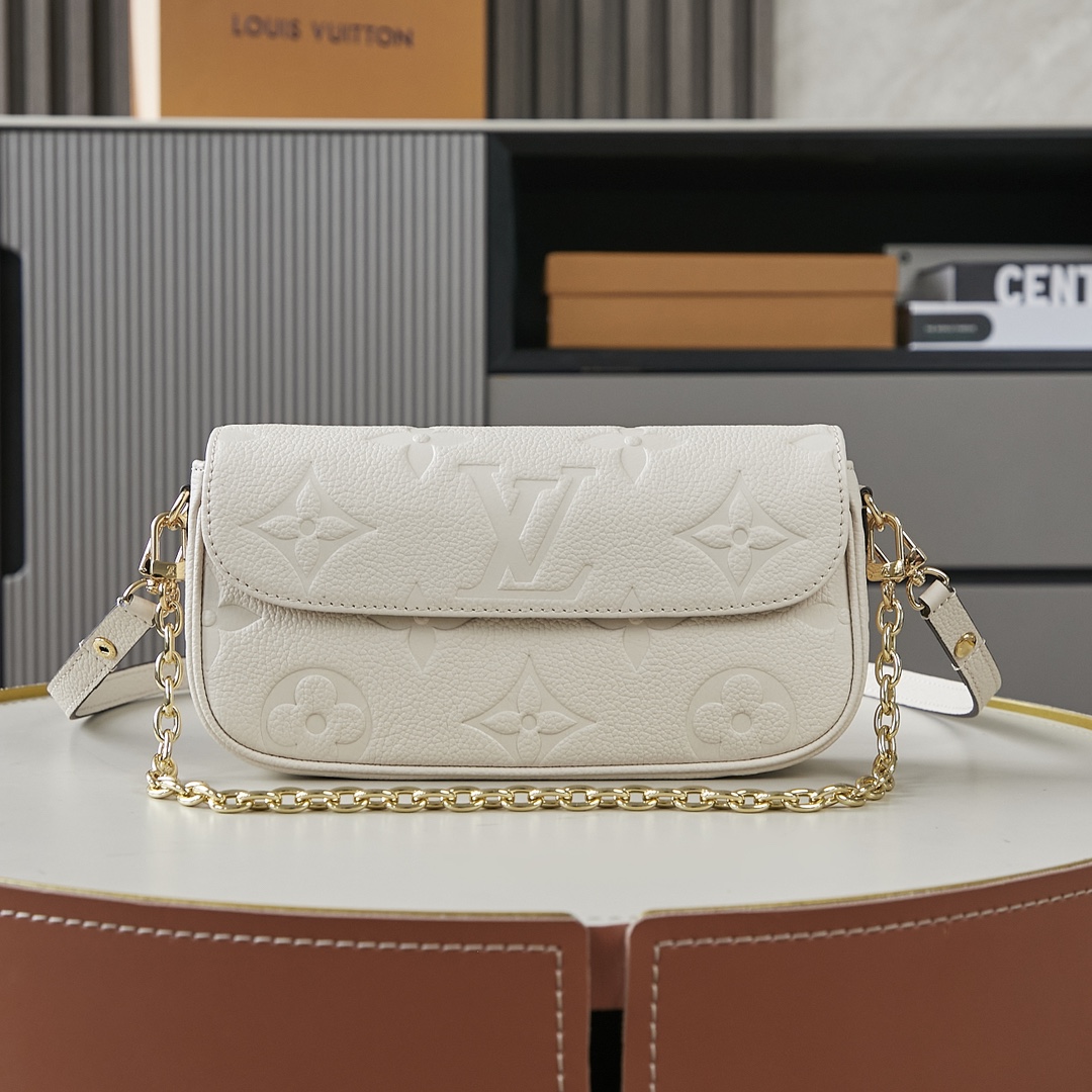 Louis Vuitton Wallet on Chain Ivy