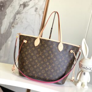 Louis Vuitton Neverfull MM Tote Bag in Damier Azur Canvas