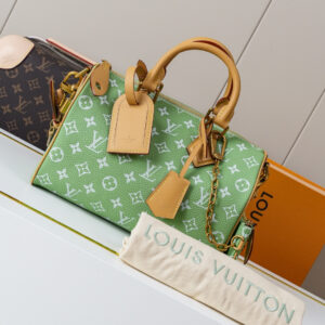 Louis Vuitton Speedy Bandoulière 25 Monogram Leather Handbag – Grass Green
