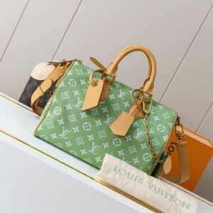 Louis Vuitton Speedy Bandouliere 30 Handbag – Grass Green