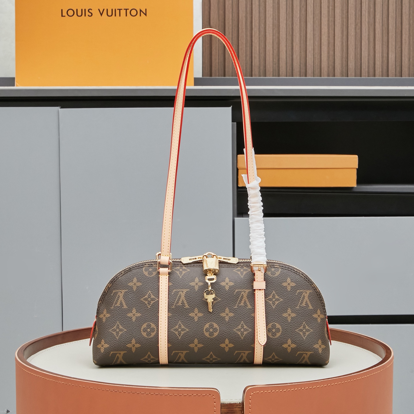 Squire East West Handbag