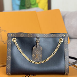 Louis Vuitton Nova Small Bag