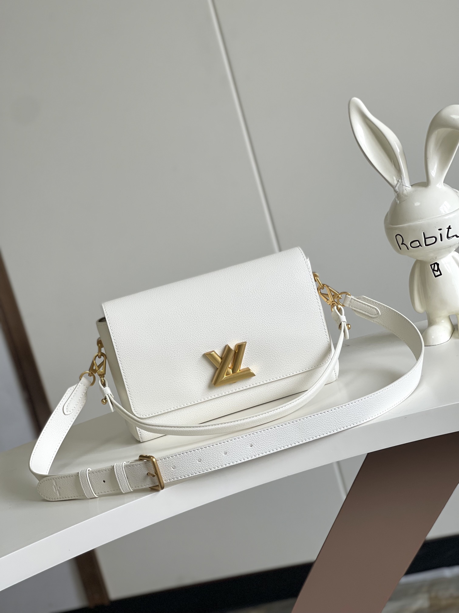 Louis Vuitton Soft Twist Leather Shoulder Bag M24639