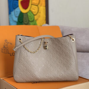 Louis Vuitton Anytime Medium Bag M14658