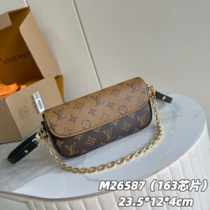 Louis Vuitton Wallet On Chain Ivy in Monogram Reverse Canvas