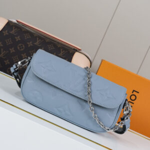 Louis Vuitton Wallet on Chain Ivy in Light Blue Monogram Empreinte Leather