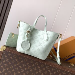 Louis Vuitton Blossom Small Mahina Couture Handbag
