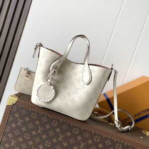 Louis Vuitton Blossom Small Shoulder Bag – Mahina Couture