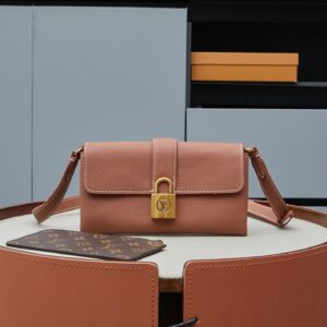 Louis Vuitton M12147 Wallet On Chain Low Key