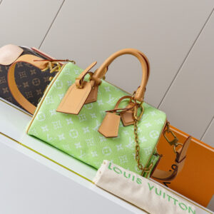 Louis Vuitton Speedy Bandoulière 25 Monogram Leather Crossbody Bag