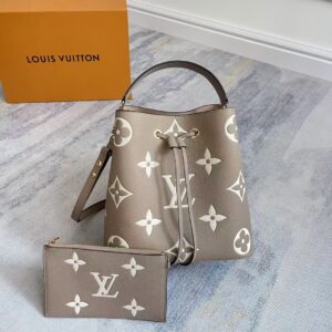 Louis Vuitton NéoNoé MM Bucket Bag