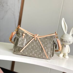 Louis Vuitton CarryAll Cargo Small Handbag in Green