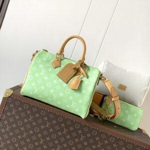 Louis Vuitton Speedy P9 Bandouliere 30 Monogram Leather Handbag