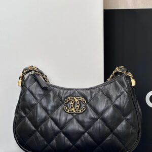Chanel 23K Small Chain Shoulder Bag 4422