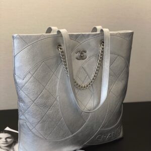 Chanel Vintage Lambskin Tote Bag with Diamond Pattern and Double C Logo