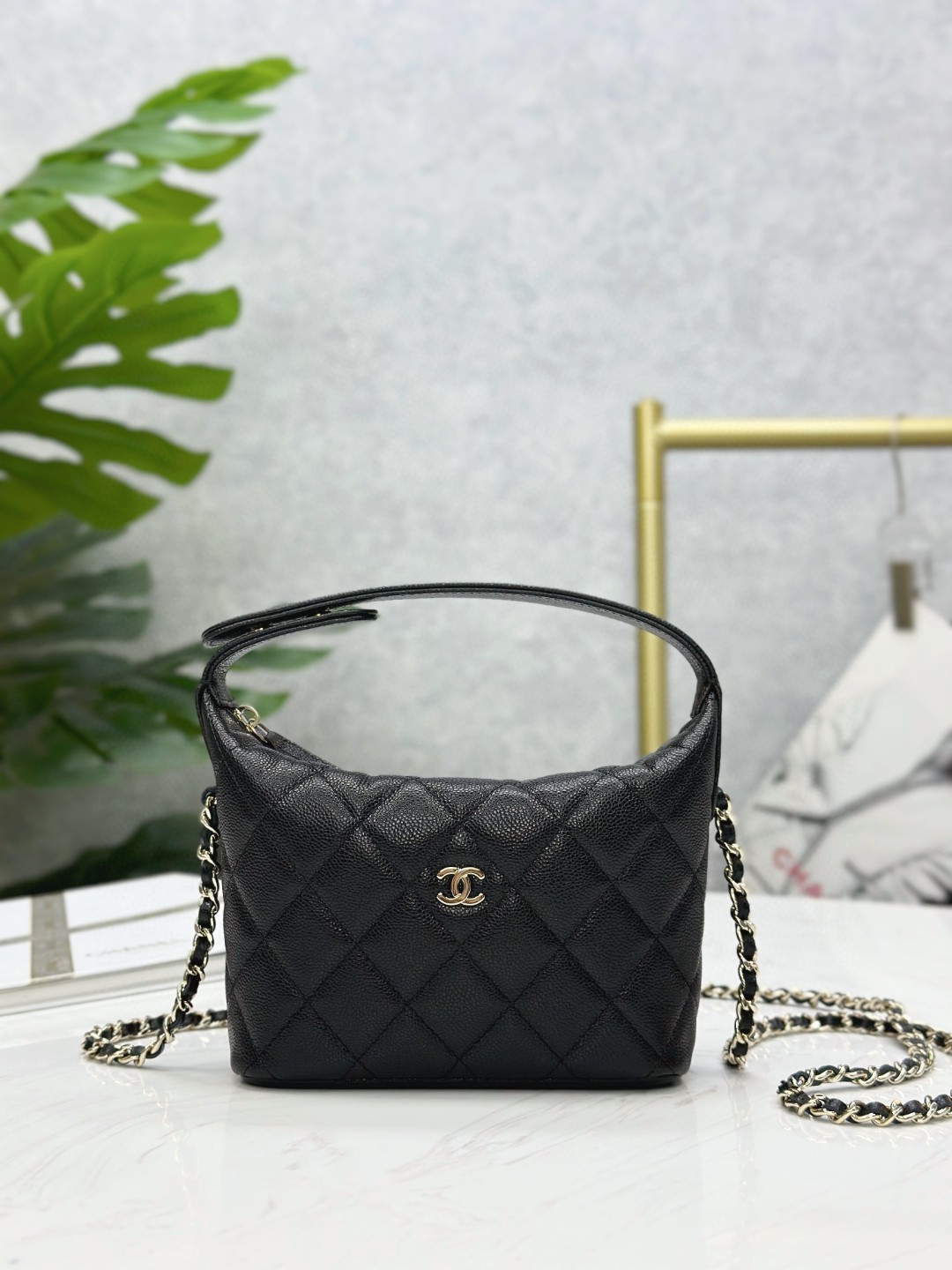 CHANEL 25C Spring Box Bag