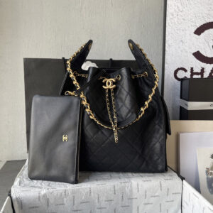 Chanel 25C Textured Leather Hobo Bag