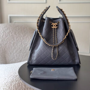 Chanel 25C Quilted Leather Hobo Shoulder Bag