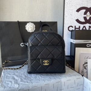 Chanel AS5793 Cowhide Shoulder Bag
