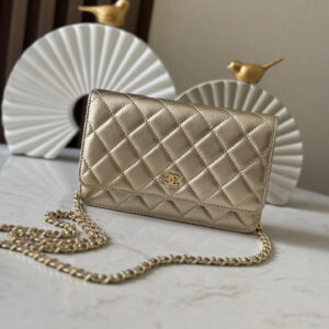 Wallet on Chain in Gold Lambskin