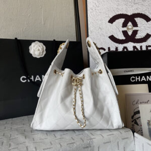 Chanel 25C Quilted Leather Hobo Shoulder Bag