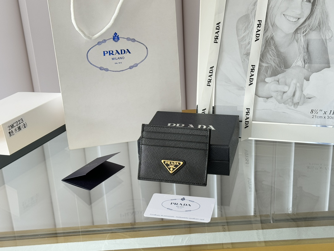 Prada Saffiano Leather Card Holder 2MC223