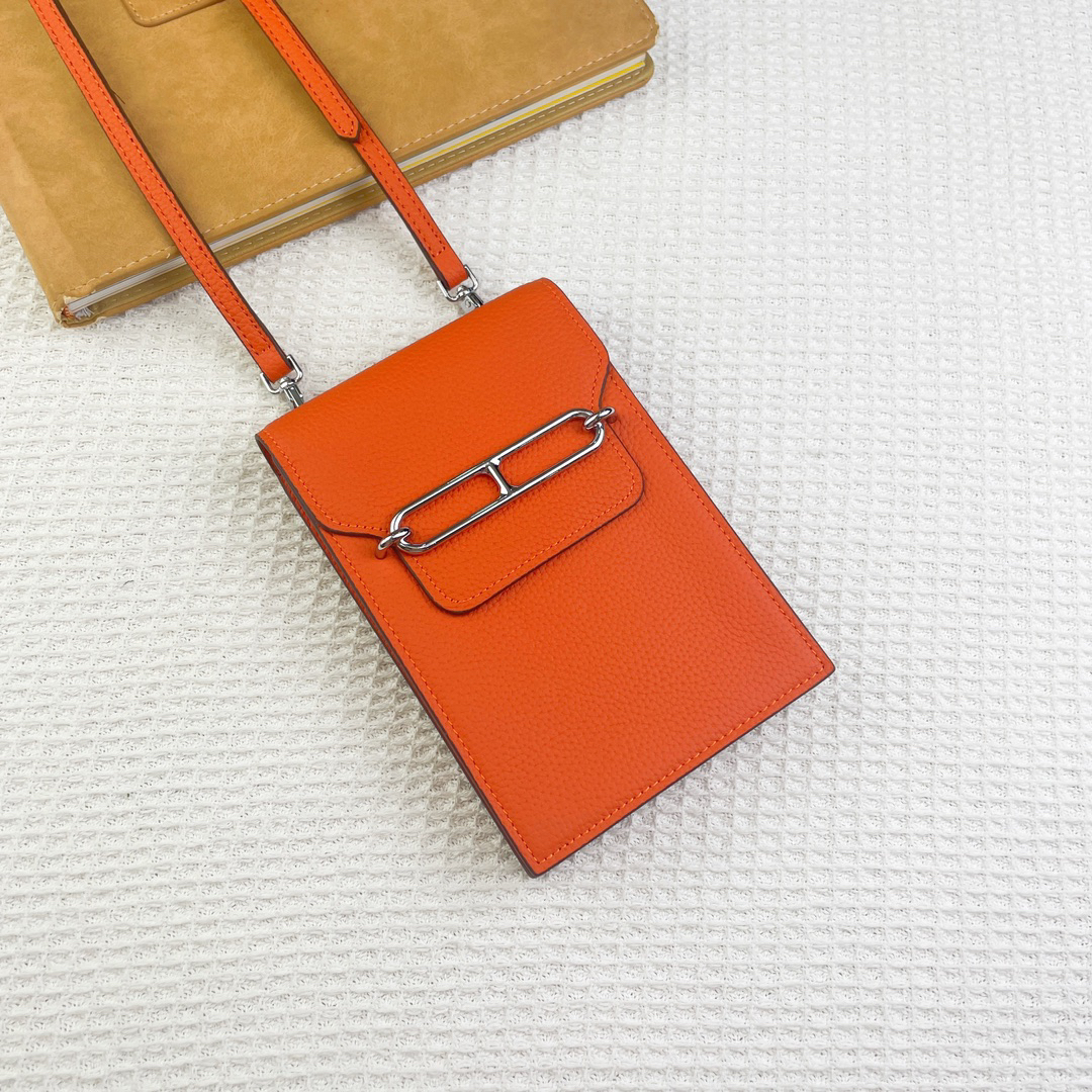 Hermès Pig Nose Crossbody Bag