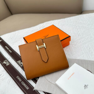 Hermès Palm-Grain Leather Wallet with Gold-Tone Clasp