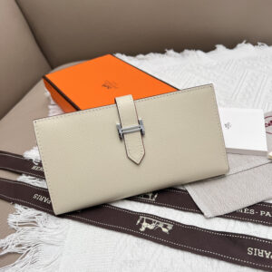 Hermès Women’s Togo Calfskin Zipper Wallet