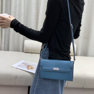 Hermès Kelly WOC Wallet on Chain