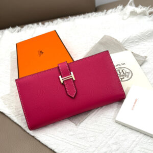 Hermès Women’s Togo Leather Zip Wallet