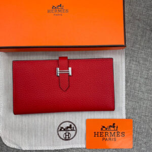 Hermès Women’s Leather Zip Wallet