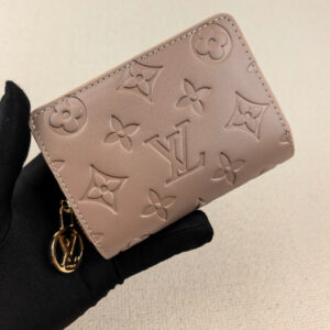 Lou Coussin Wallet M81599