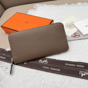 Hermes Constance Palm-Grain Cowhide Wallet
