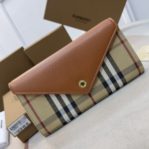 Burberry Vintage Check Long Wallet
