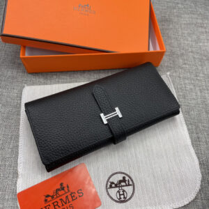 Hermès Women’s Togo Calfskin Bifold Wallet with 514 Clasp