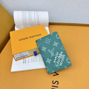Louis Vuitton M12659 Pocket Wallet