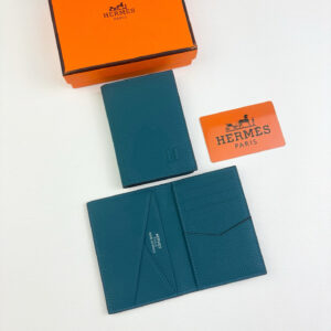 Hermès City 8CC Card Holder in Barenia Faubourg Leather