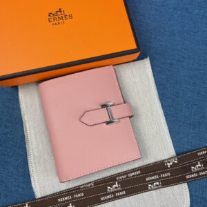 Hermes Vertical Palm-Grain Leather Wallet