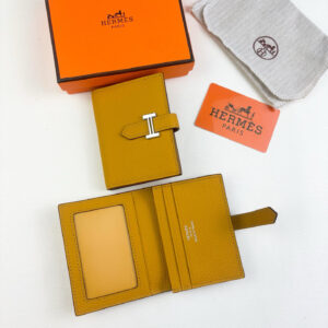 Hermès Togo Leather Card Holder with H-Lock