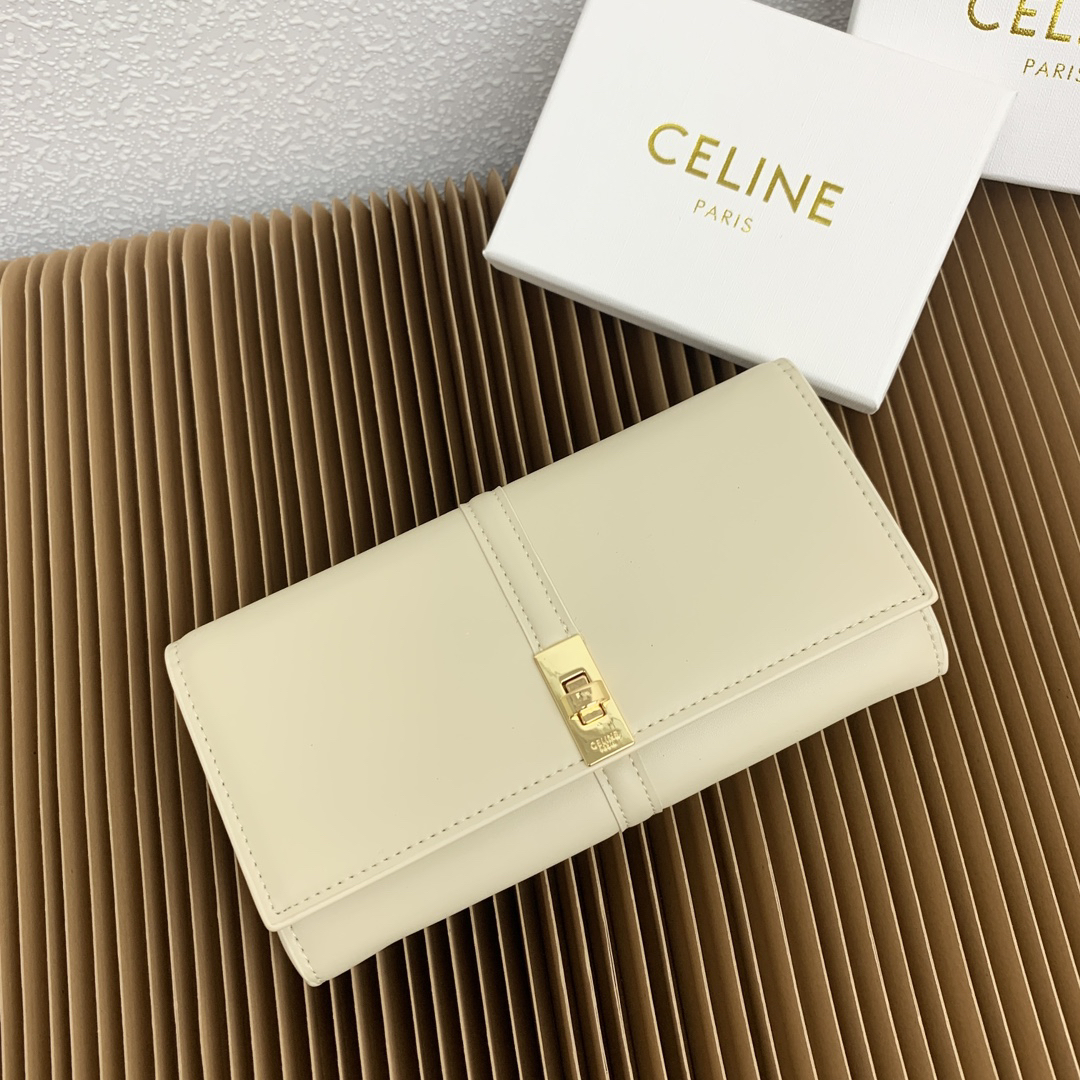 Triomphe 16 Cowhide Leather Wallet