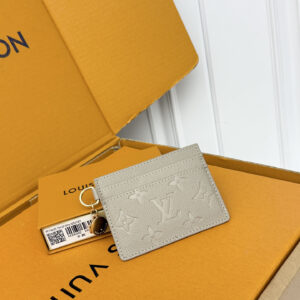 Louis Vuitton Charms Monogram Card Holder M28392
