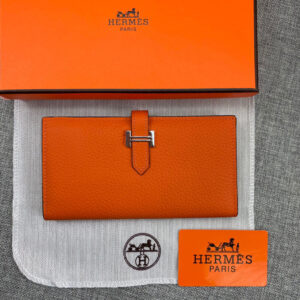 Hermes Vertical Zip Wallet in Togo Calfskin