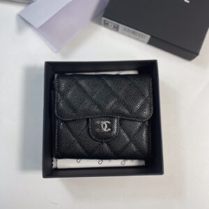 Chanel Classic Caviar Leather Wallet