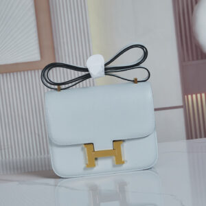 Hermès Constance Shoulder Crossbody Bag in Epsom Leather