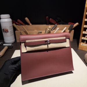 Pomari Swift Red Leather Crossbody Bag
