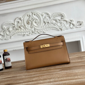 Hermès Kelly Mini Pochette Handbag