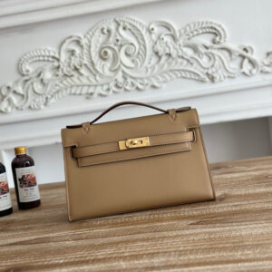 Hermes Kelly Mini Pochette Handbag