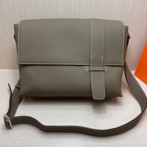 Hermes Men’s Leather Crossbody Messenger Bag
